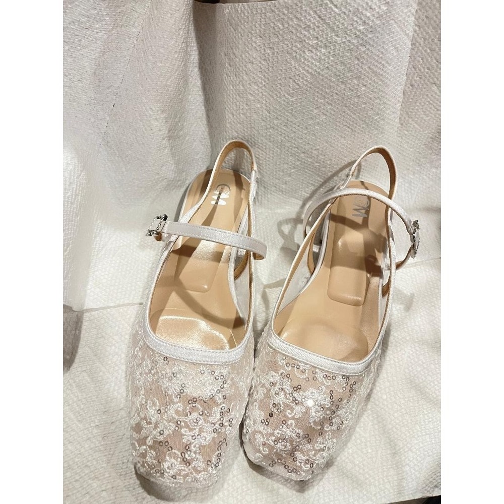 Chelsea Moreland Bridal Flats Multiple Sizes Elegant White – Perfect for a Bride
